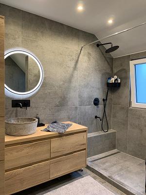 Fliesenleger Ali Lezgi