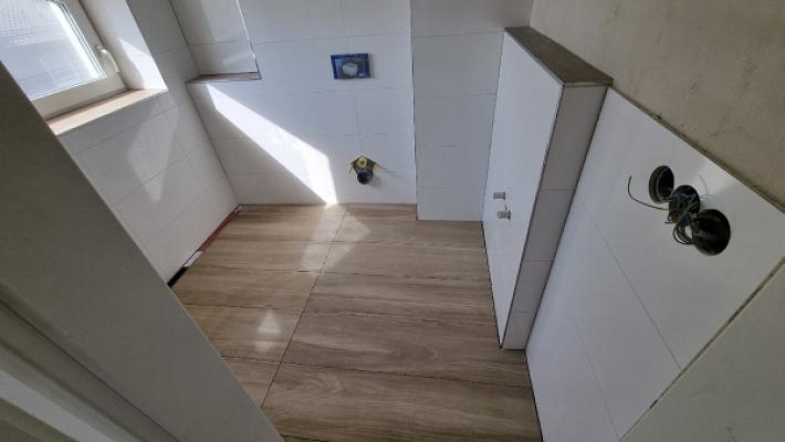 VR-FLIESEN Fliesenlegerfachbetrieb