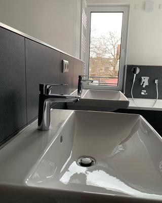 KR Fliesenkonzept GmbH | Ihr Fliesenleger für Augsburg und München