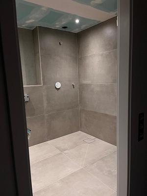 Pierre Viola Fliesenleger