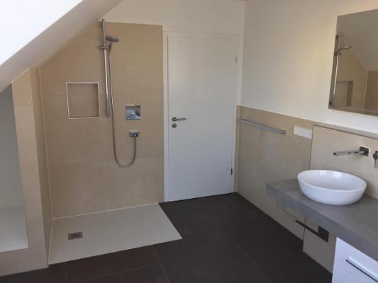 Fliesen Cadena & professionelle Fliesenreinigung