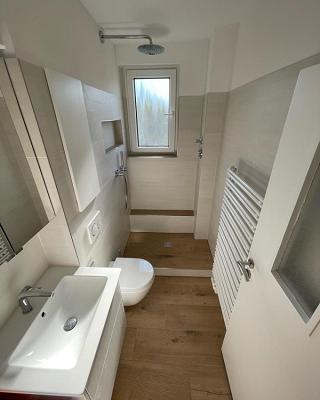 Stegnitz -Fliesen & mehr