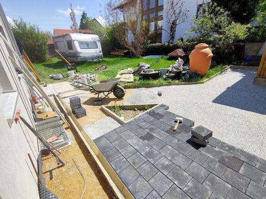 Marian Mihai Fliesenlegen