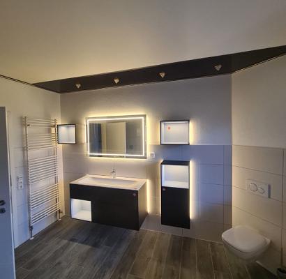 Fliesen & Baudienstleistungen