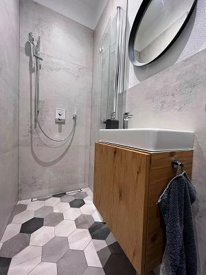 bowani BODEN I WAND Fliesen und Beschichtung