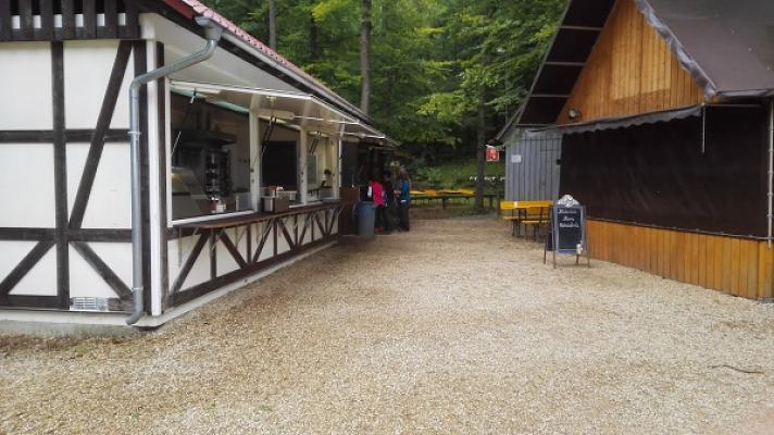 Firma JA Hilfe Rund Ums Haus Badsanierungen aus einer Hand und Fliesenarbeiten