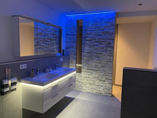 Fliesenlegerfachbetrieb Curri