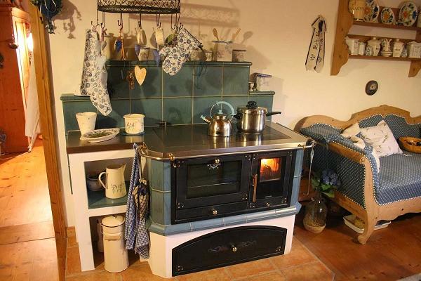 Doser GmbH- Kachelöfen, Heizkamine, Kaminöfen