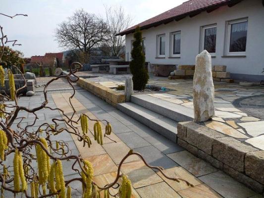 Naturstein - Baustoffe Bodo Kouril GmbH & Co. KG