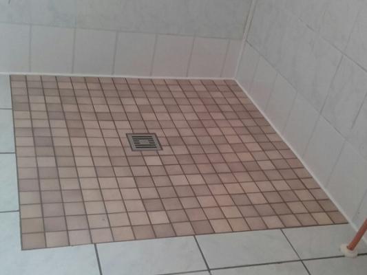 Schoof / Fliensenlegearbeiten / Badsanierung