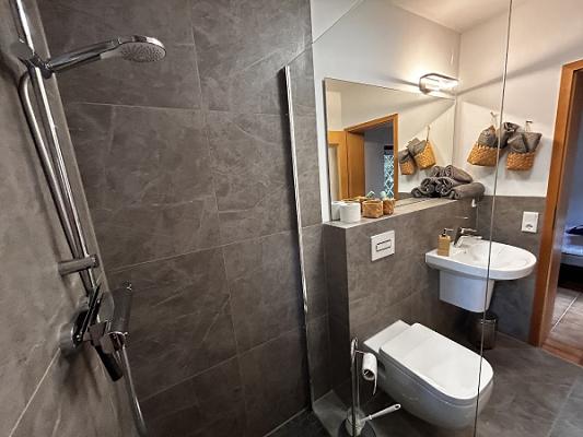 Nino Osmers Ihr Fliesenprofi