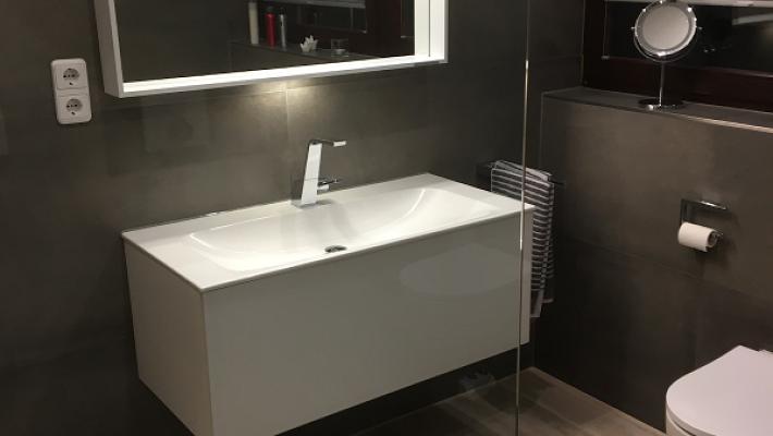 Fliesenverlegung Ruja