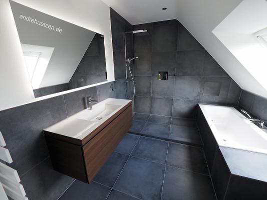 bad und wohnraum hützen