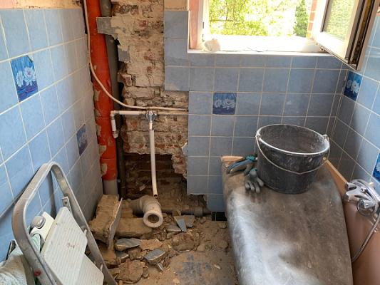 Antoniu Stolnicu Fliesenleger