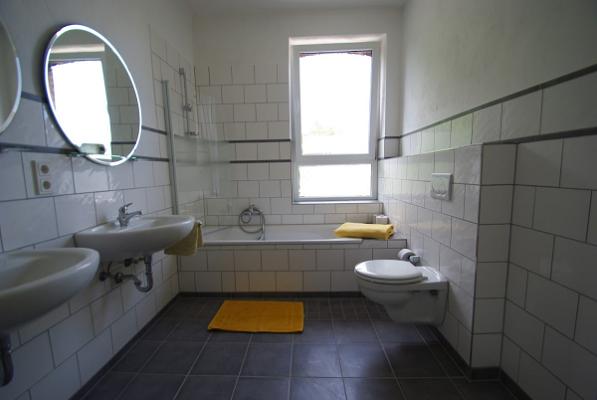 Wand und Boden Albert Bösl