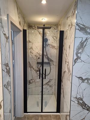 Omran Fliesenleger und Renovierungsarbeiten