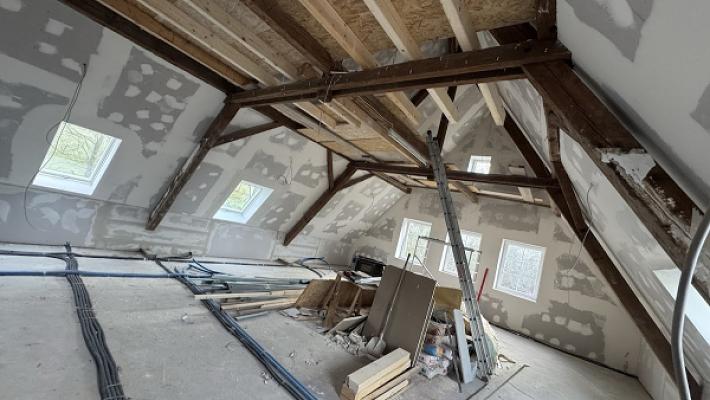 Trockenbau Çiku - Bodenverlegung und Renovierung