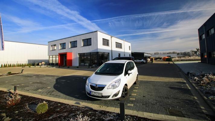 Fliesenhaus Falk / Falk Fliesen GmbH