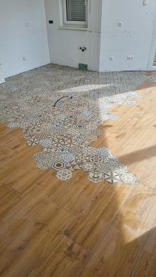 Alexander Petri Fliesendesign