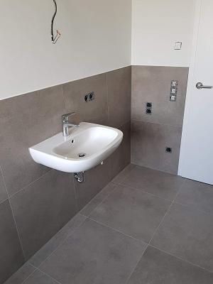 Fliesen . Holzapfel - José Seoane