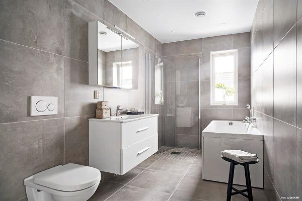 Fliesenleger Zbigniew Turczynowicz